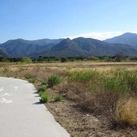 Catalane Avec Grand Jardin, Au Calme, Et Montagne * Sorède