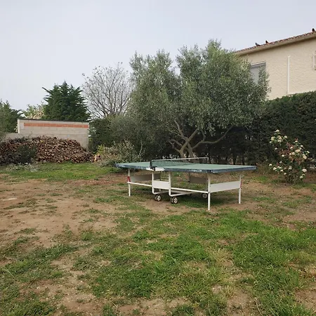 Catalane Avec Grand Jardin, Au Calme, Et Montagne *