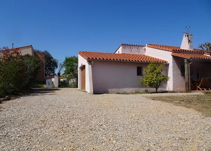 Villa Catalane Avec Grand Jardin, Au Calme, Et Montagne