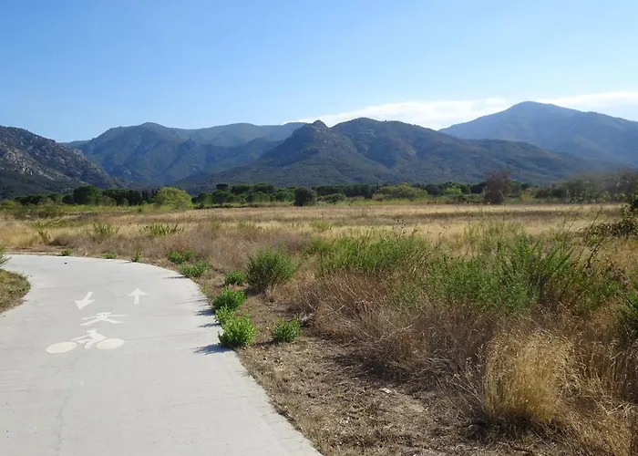 Catalane Avec Grand Jardin, Au Calme, Et Montagne * Sorède
